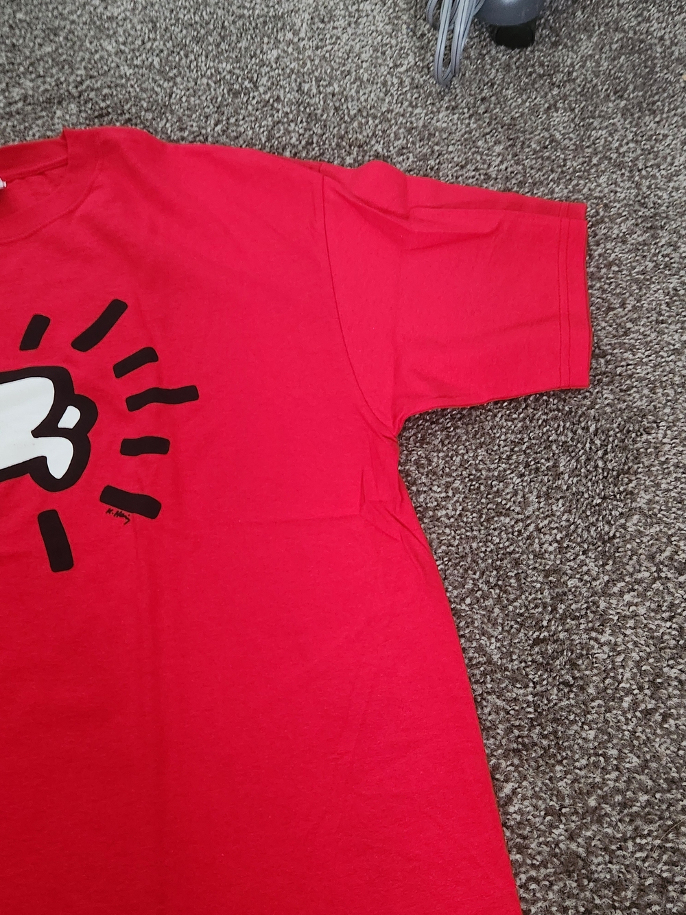 Kieth Haring Red Graphic Tee with White Pop Art Motif - Picture 2 of 5